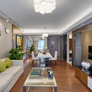 Stylish European Style One-bedroom Apartment