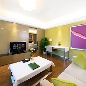 Modern Elegant One-bedroom Apartment